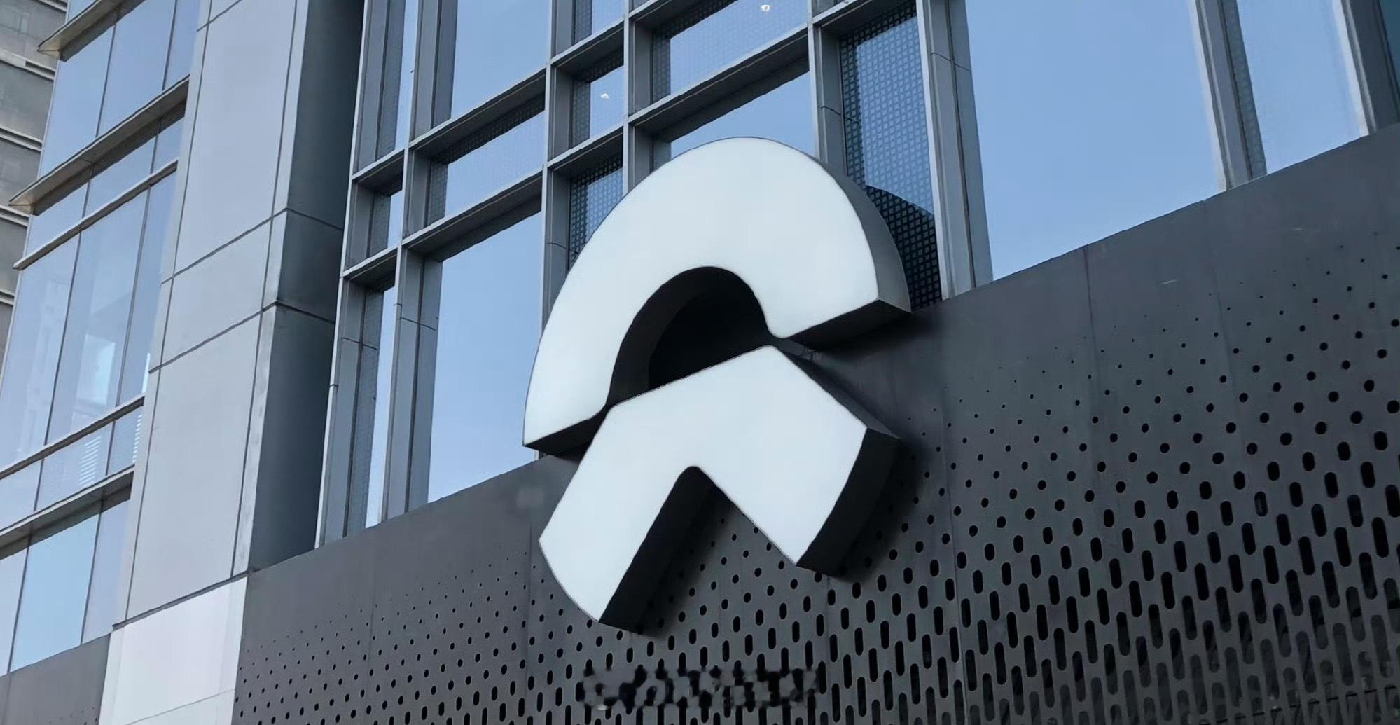 蔚来财报电话会爆出关键信息！受原材料、电池、芯片涨价，二季度单车成本对比去年底已
