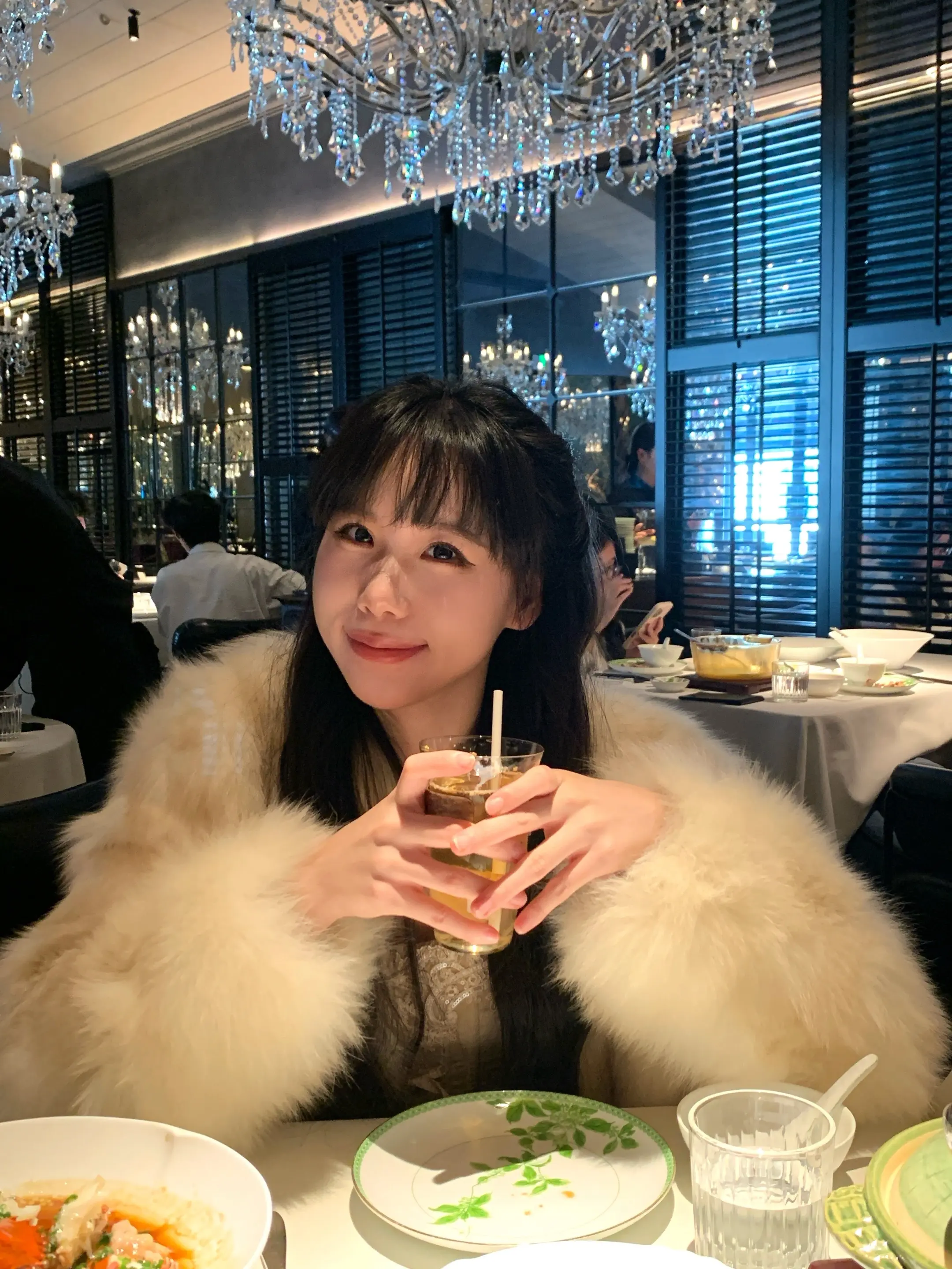 约会日。在男朋友面前娇妻不耽误工作上做最严厉的母亲 ps这家店不要吃任...