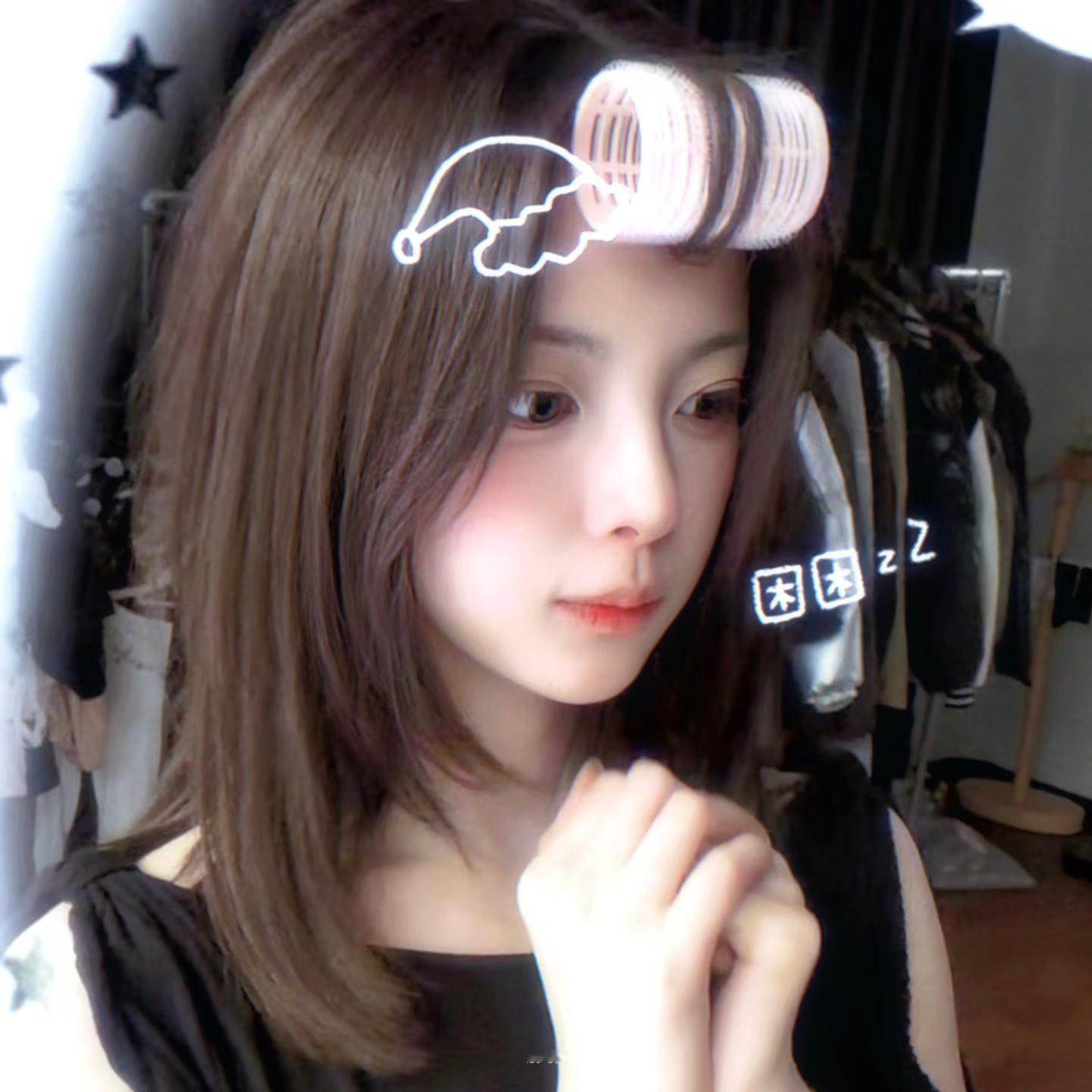 杨超越这组头像萌死我了吧🥺🥺 