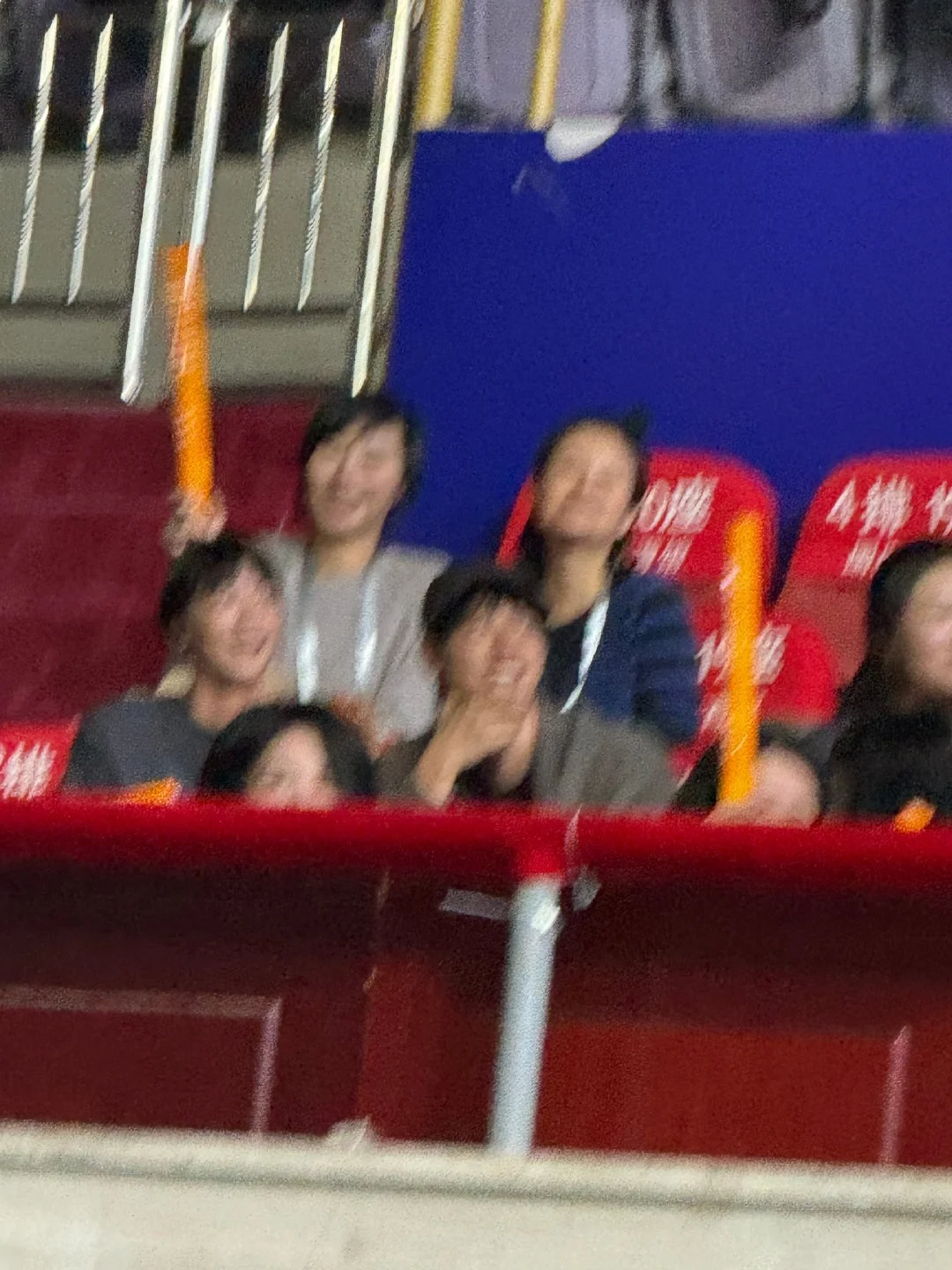 窦大姐最近怎么没教教三妹