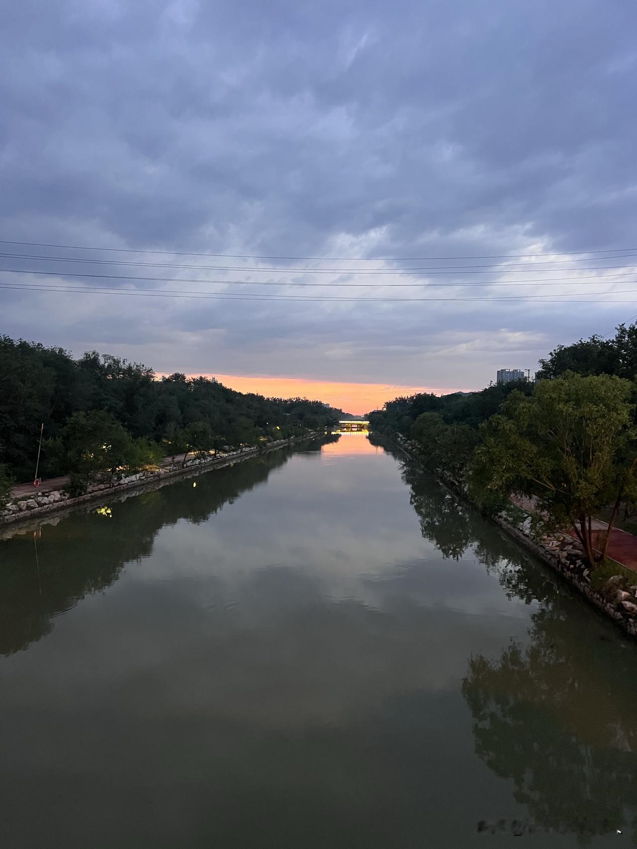 清晨的天空