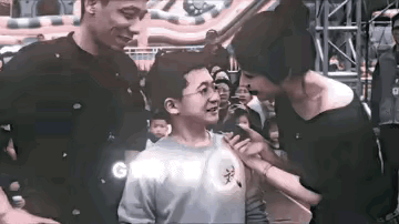 爸爸：这辈子的父子情就到这里吧。