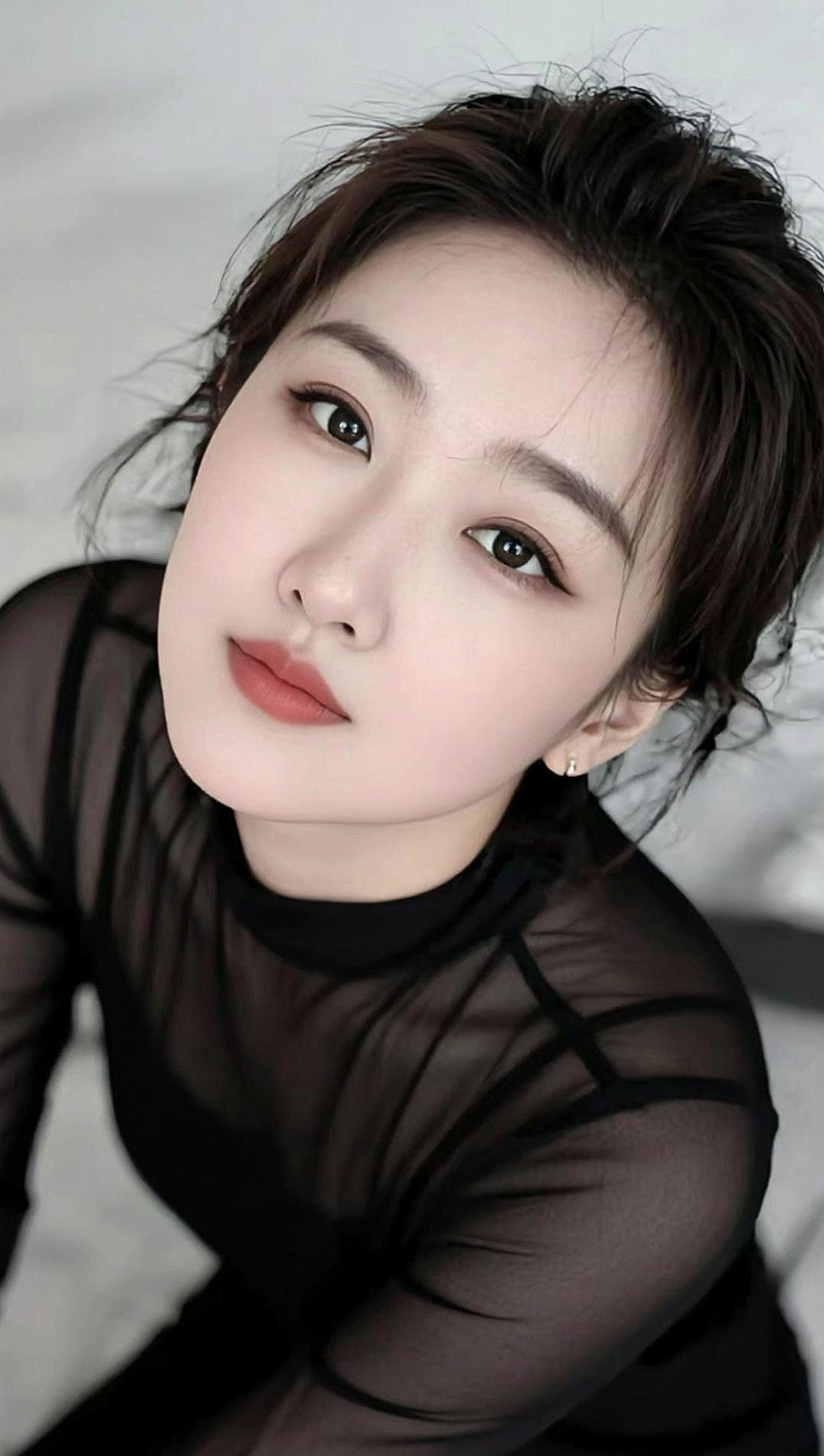 AI静谧素颜写真 抖音ai创作