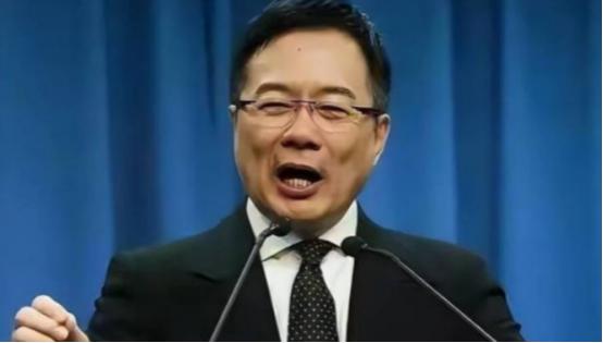 为什么很多小国家都敢跟中国翻脸不怕中国？敢说真话的蔡正元教授一话点破：中国雄而不