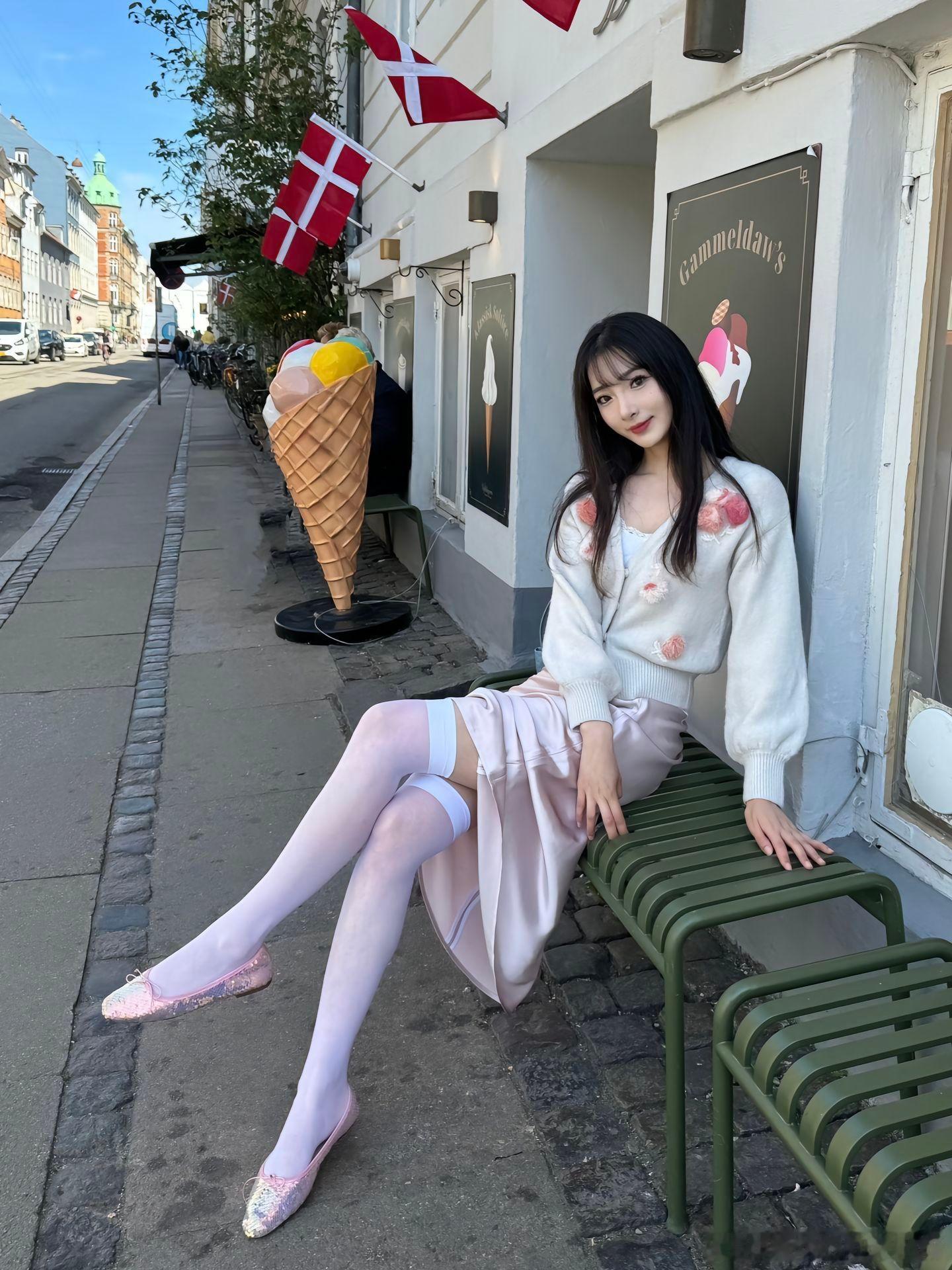 白丝过膝袜 ​​​