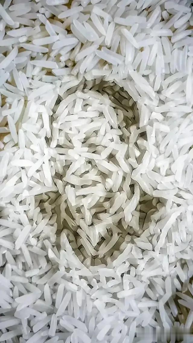 马上劳动节了，谢谢袁爷爷赏饭吃。