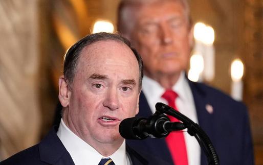 美军第二名部长离职，传递出不一样的信号，特朗普要动手了？
4月22日，美国国防部