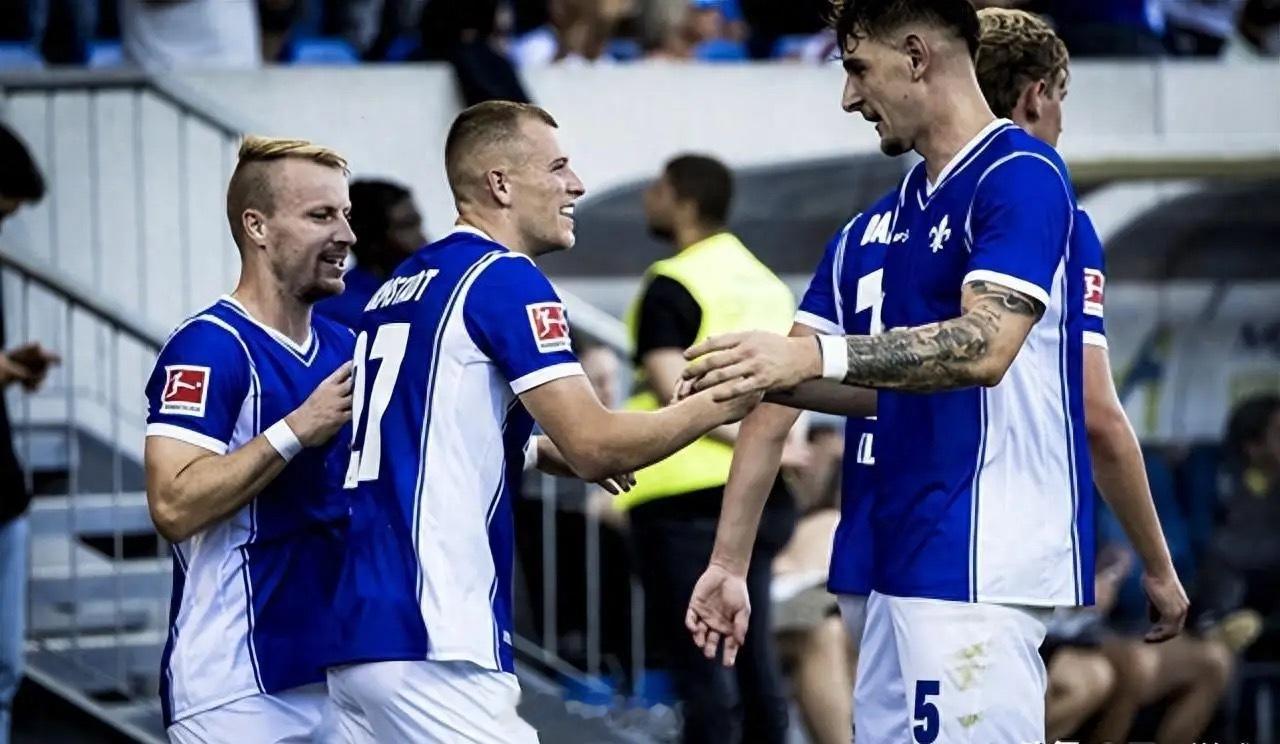 003弗赖堡vs达姆施塔个人看法：这个1球让步是能给出来的，毕竟弗莱堡最近这段时