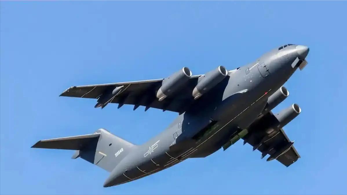 从轰-6N到“惊雷-1”：中国空基核力量如何补上反击链条？

从轰-6N到“惊雷
