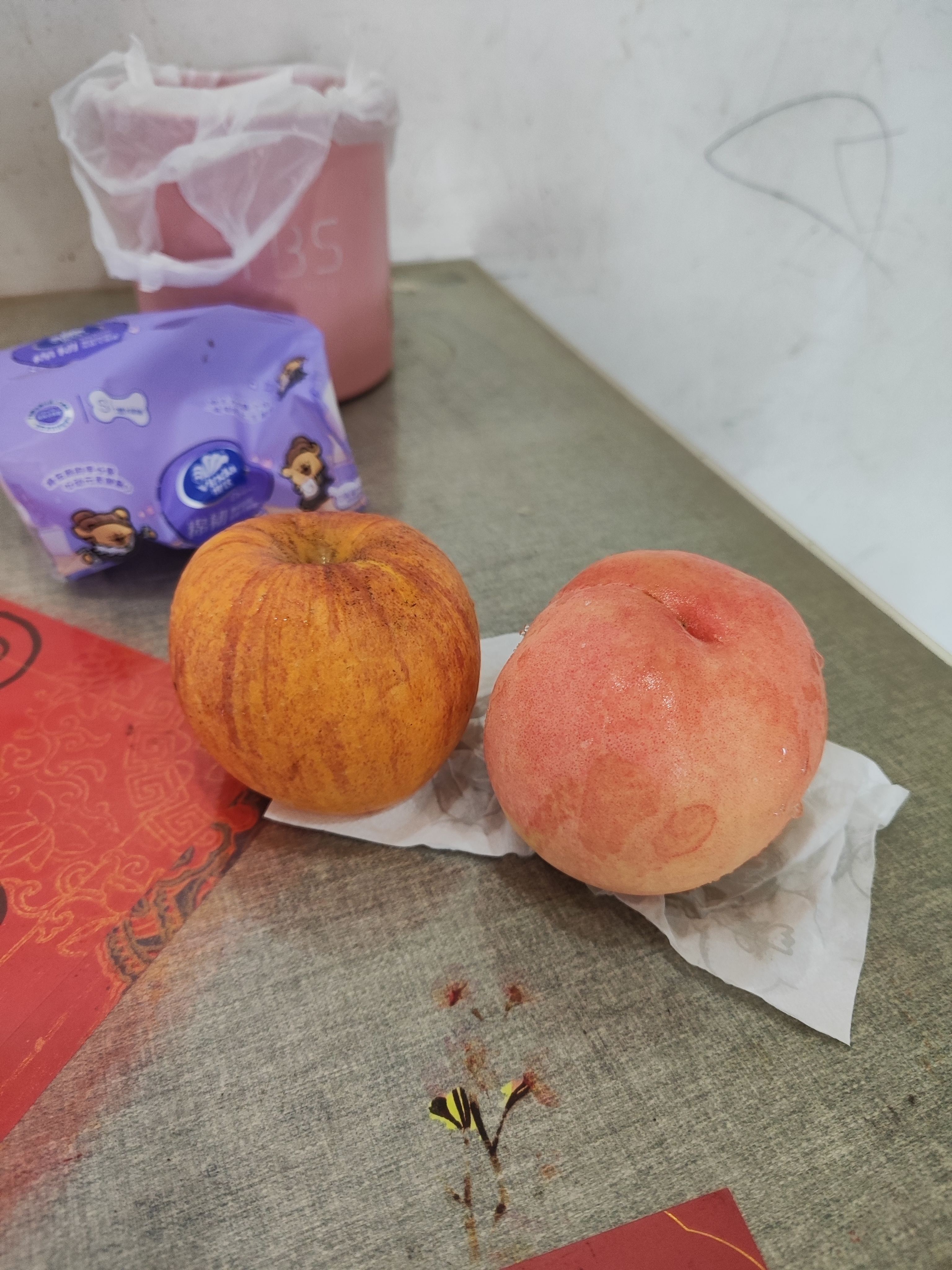 吃兰么 好好吃饭，吃完搬砖