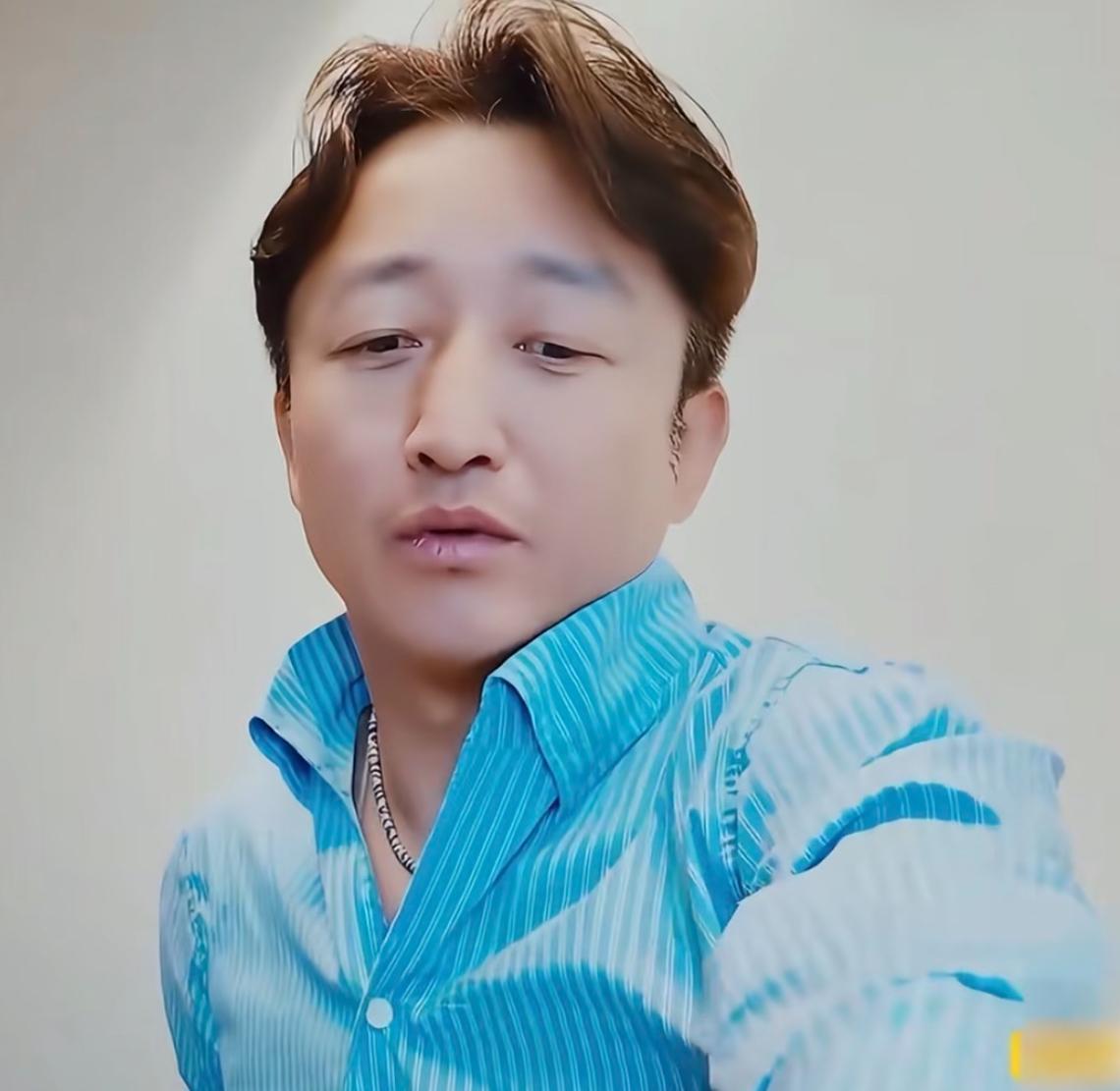 新马师曾留下十五亿遗产，立下遗嘱，不可以做生意，不可以赌博，儿子邓少尊只做信托理