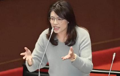 美国使计，国民党骨干真面目暴露！郑丽文该明白：大陆已很给面子

麻烦看官老爷们右