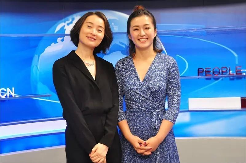 和秦雯编剧合过影的人，会不会后悔？

眼见她起高楼，宴宾客，没多久，塌了。

精