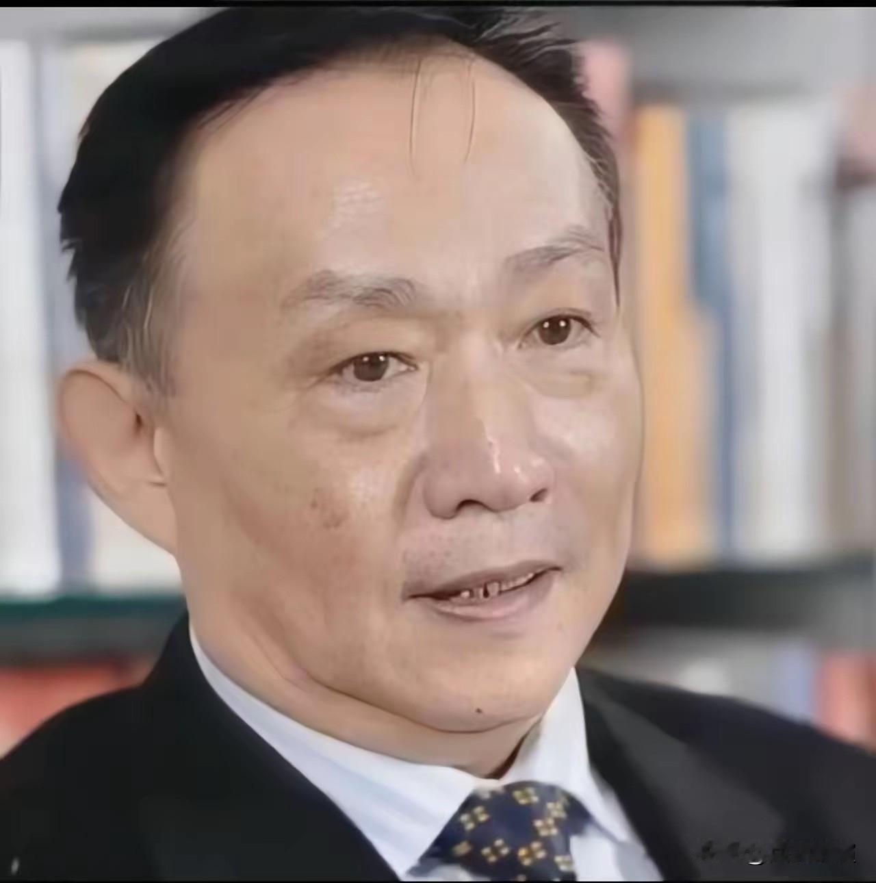 郎咸平我不意外。

温铁军我也不意外。

唯独让我没想到的是，这年头真学者这么少
