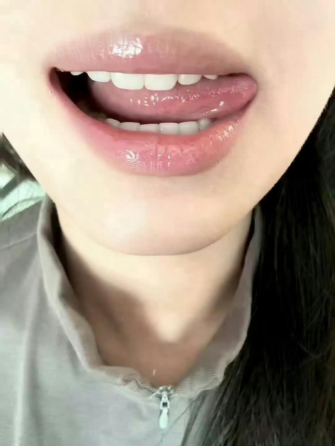 好看吗？不好看写500字理由。[礼物]  ​​​