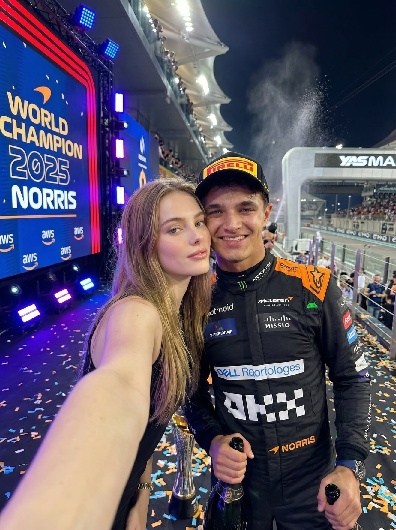 世界冠军和他的女朋友 