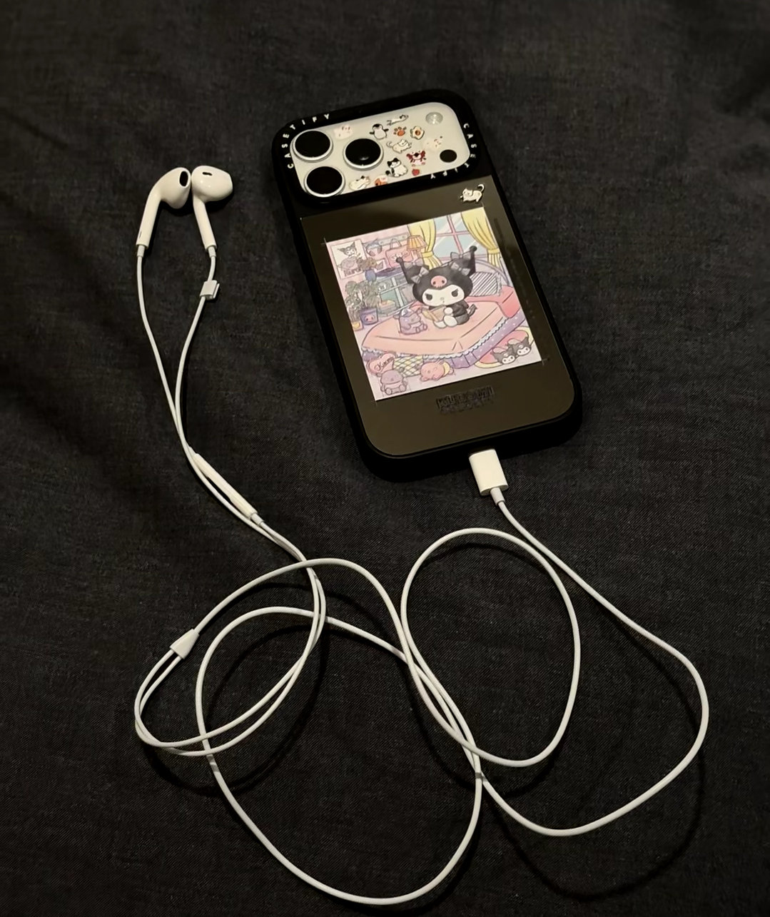 有线耳机我能说我这个手机本来带的就是有线耳机，主要是吧很少听音乐，所以耳机用的很