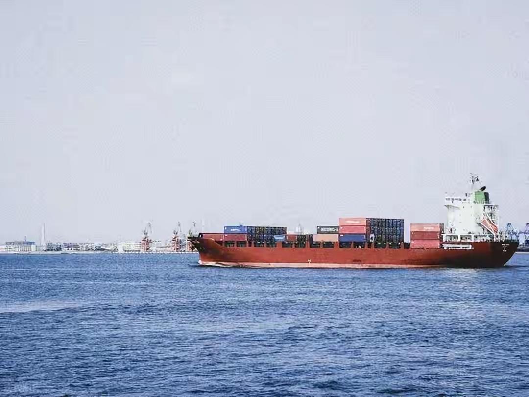 中东那边的局势简直是一锅沸水，美国、以色列、伊朗，这几方的博弈可以说是牵一发而动