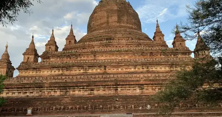 缅甸曼德勒蒲甘发生绑架案！朝圣家庭遭绑，支付1亿赎金后获释