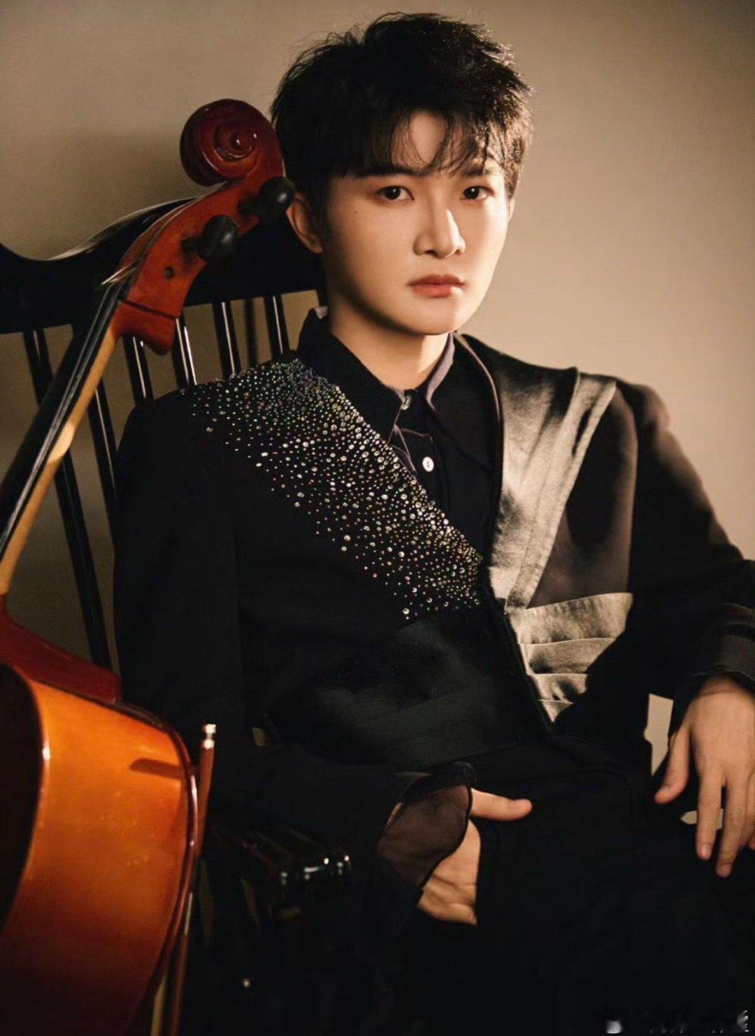 也是很久没看过这么有质量的音乐综艺了， 看这一段感觉自己跟在现场一样！被感染到，