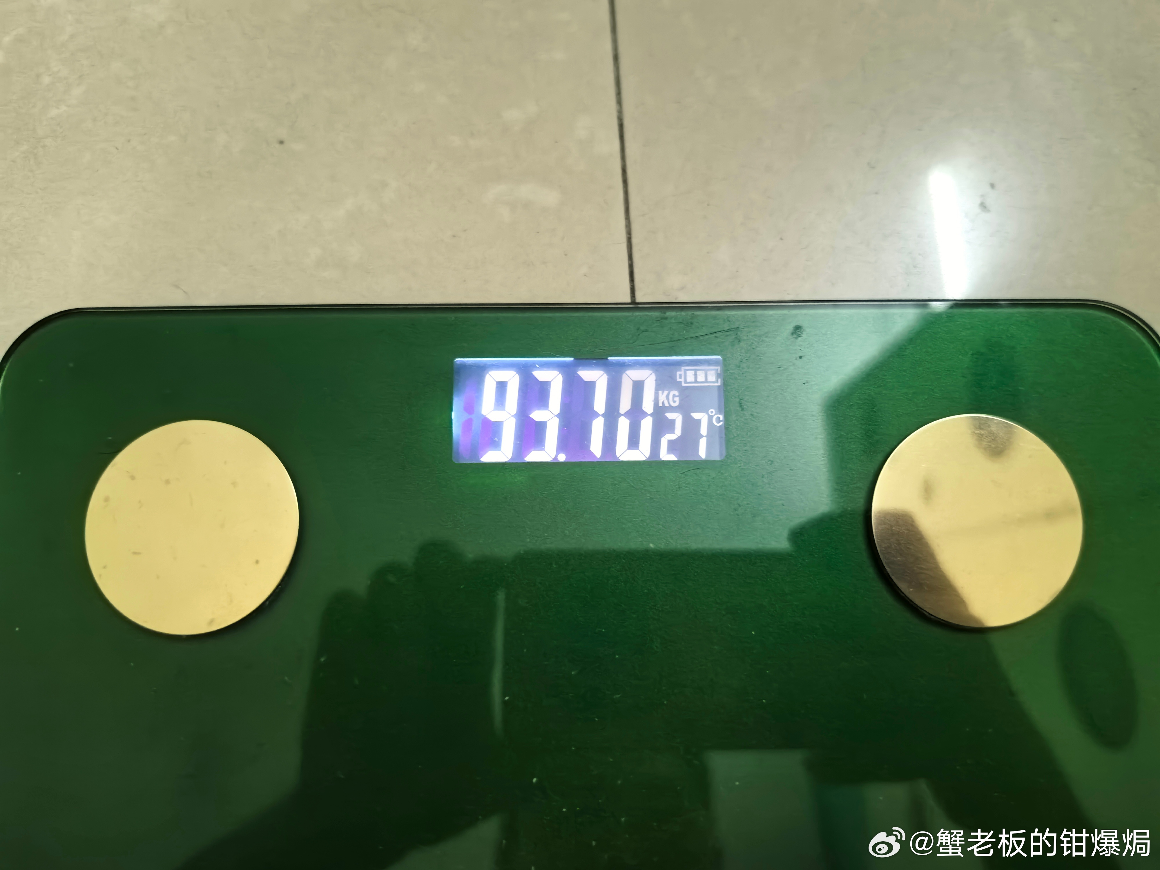 187咯～  上周等于没减～ 去清远爽吃！周五晚上192斤！ 周六 周日 两天恢