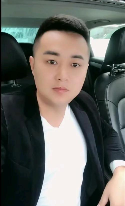 为什么感觉经济不行了！
从90年代直到现在，这30年我们主要赚的就是基础建设的钱