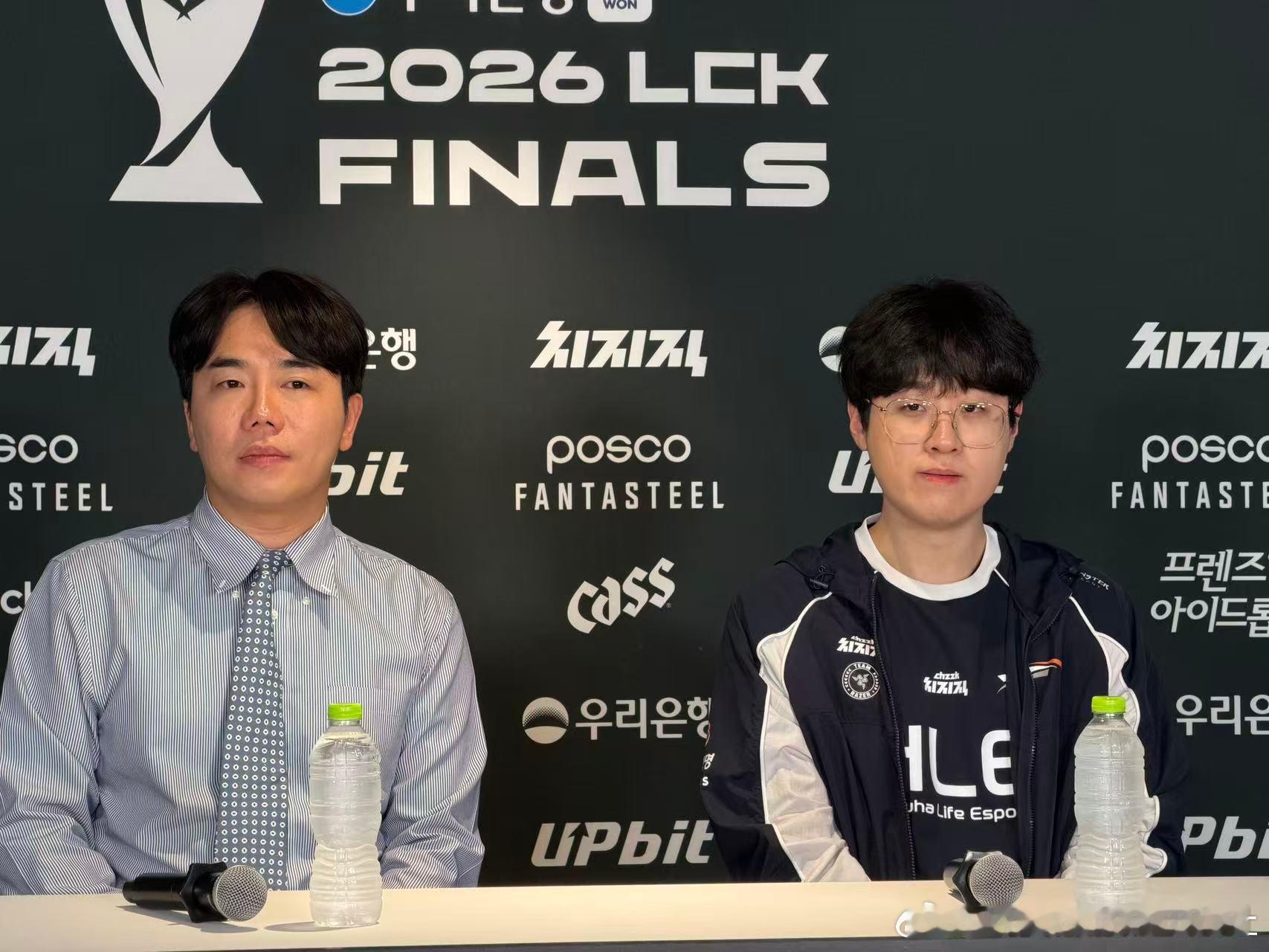 Zeus选手参加赛后群访HLE[超话]HLE挺进LCK决赛Zeus冲击LCK决赛
