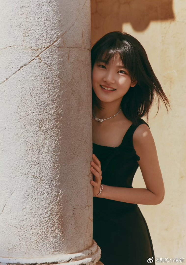 王圣迪演商极高王圣迪的委屈戏不只是哭出来的 她救弟弟受伤，硬撑着去考试，最后晕倒