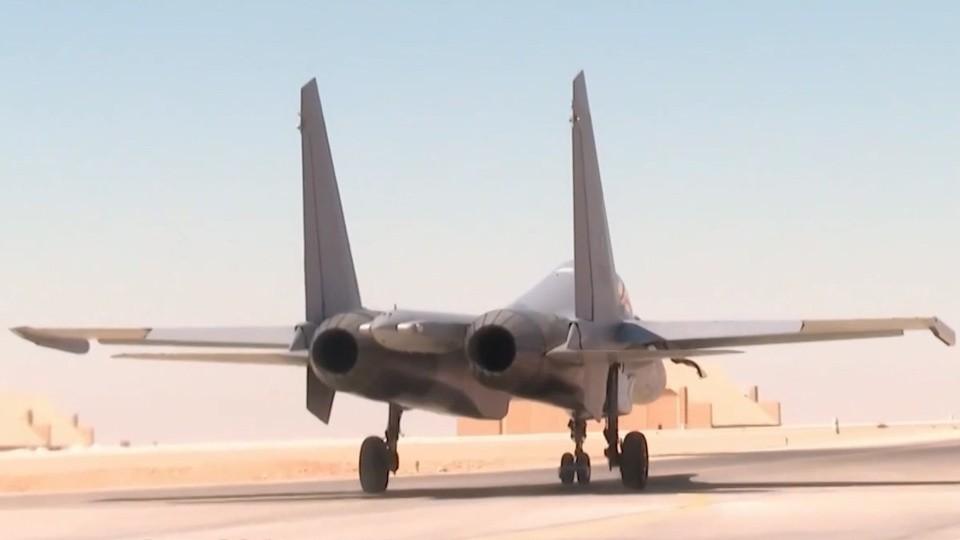 埃及空军一直想拥有双发重型战机，以对抗以色列的F-15系列。几年前曾与俄罗斯签订