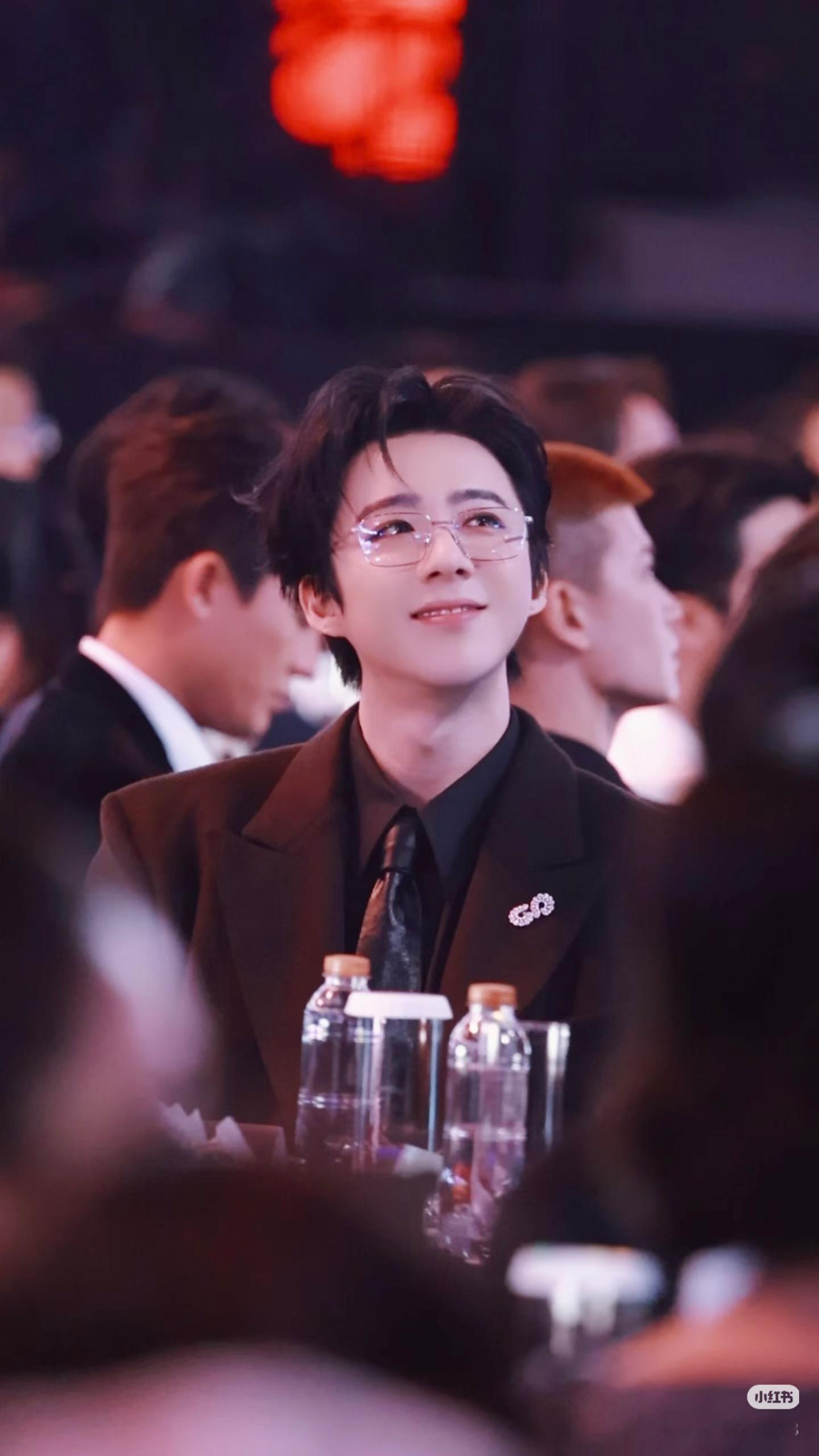 刘宇宁尖叫男演员 | 神奇的闲鱼代言人刘宇宁 | 摩登兄弟有去无回 扑通扑通 若