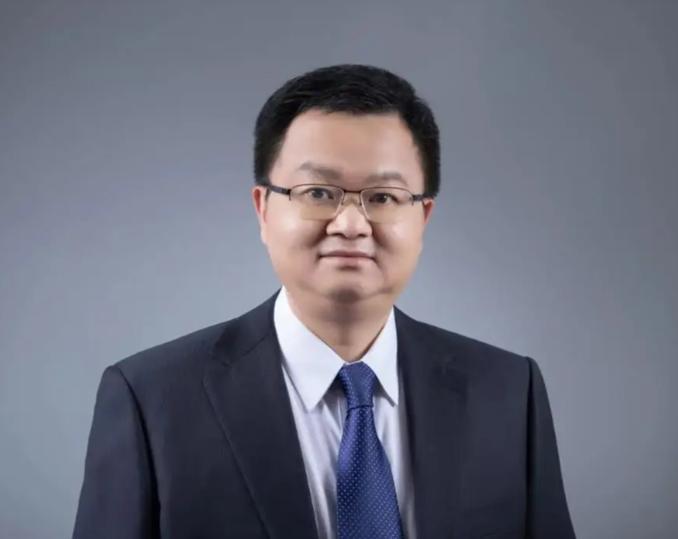 张平文估计在瑟瑟发抖


新华社的评论直击要害，
"向上甩锅"四个字已经说得很明
