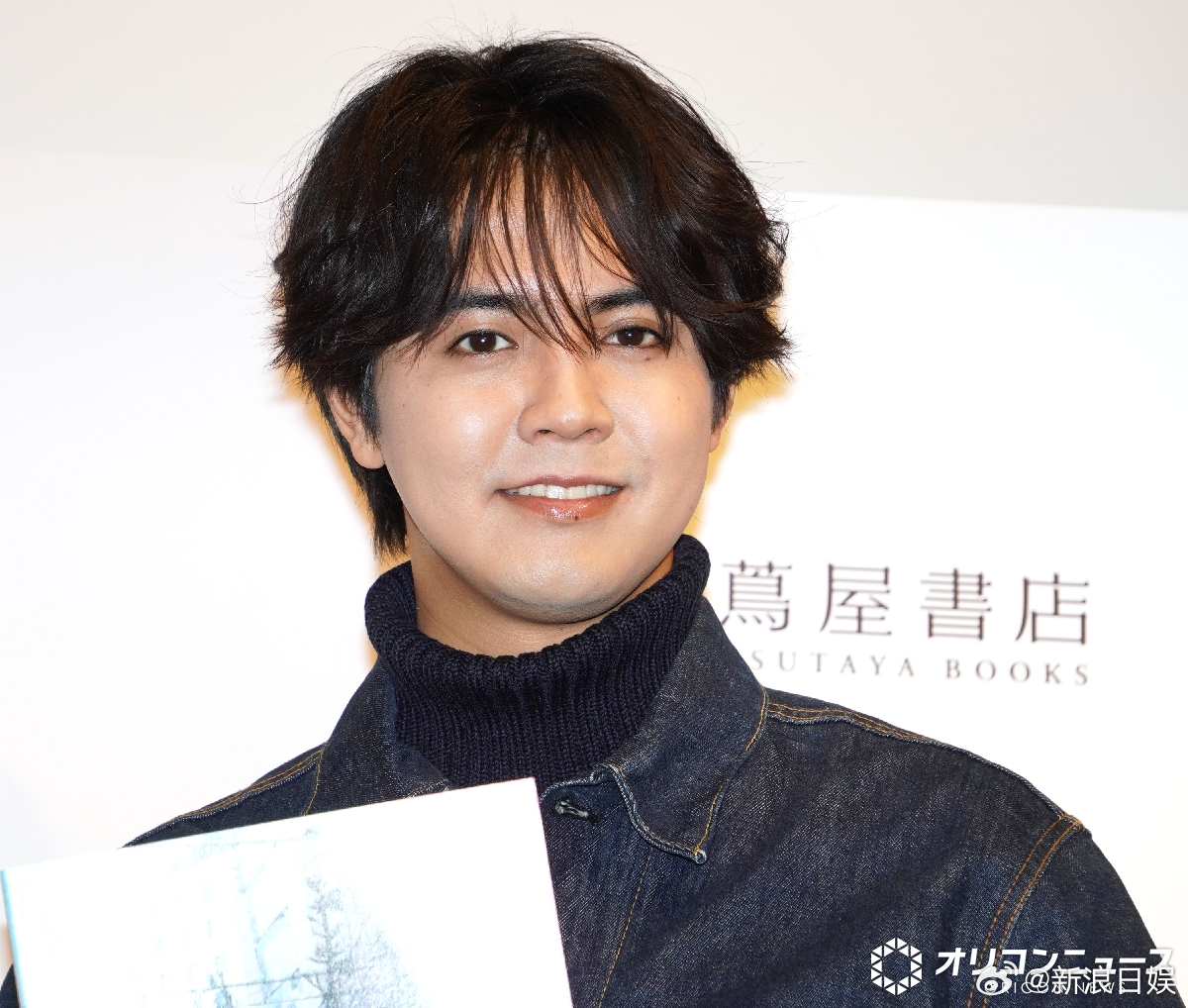 白濱亞嵐片寄凉太出席了generations写真集《Footprints》的发售