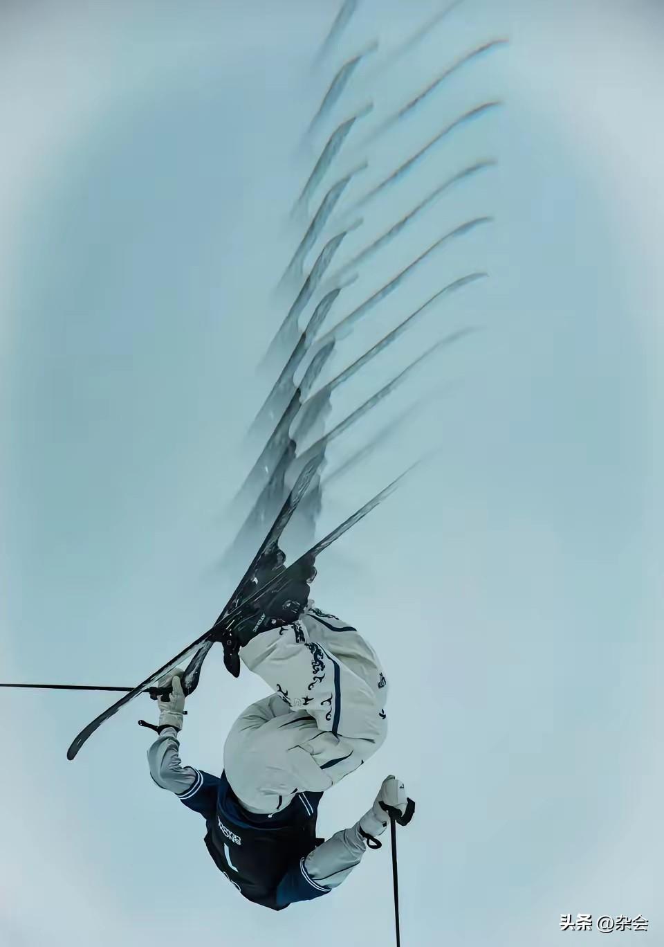 谷爱凌，高调官宣！
“雪萌金牌+第一季雪萌世界冠军”！
连续三场2-0完胜对手，