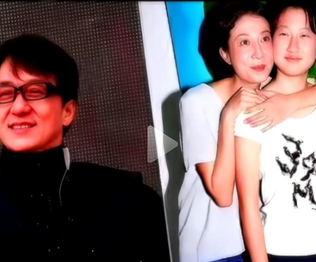 吴卓林在香港旺角夜市摆摊，售卖自己设计的50件T恤，全部卖光
 
麻烦看官们右上