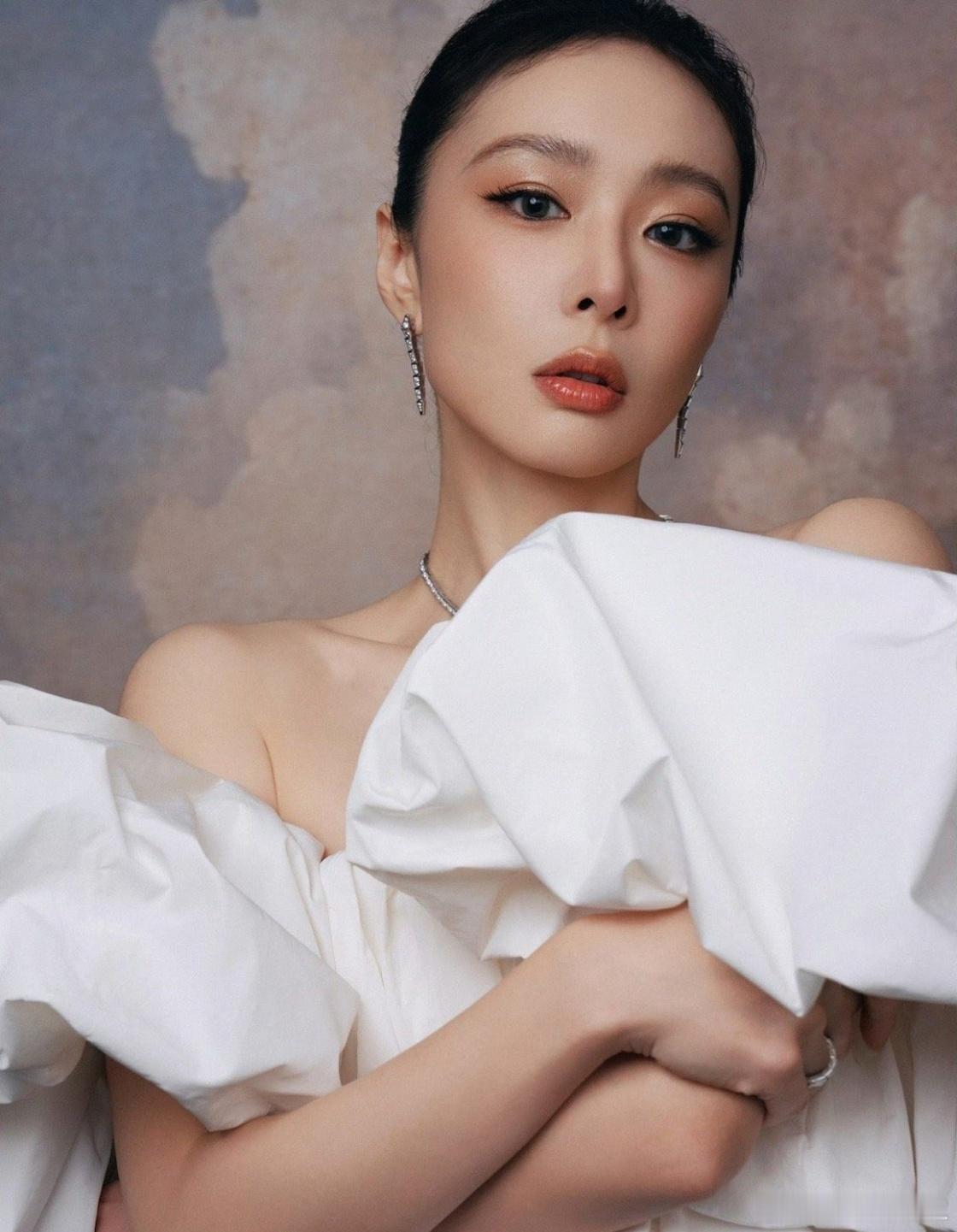 高叶真实疯+节目卸伪装，《周五晚高疯》火得有道理🔥高叶怎么没喝就醉了周五晚高疯