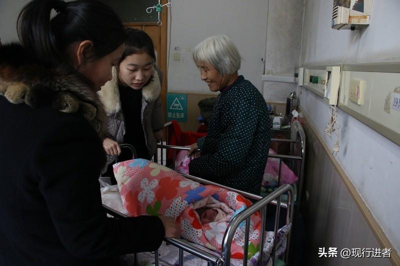 李艾分享高龄妈妈的幸福密码：只要保持好身体状态，40岁也可以是生育黄金期

有网