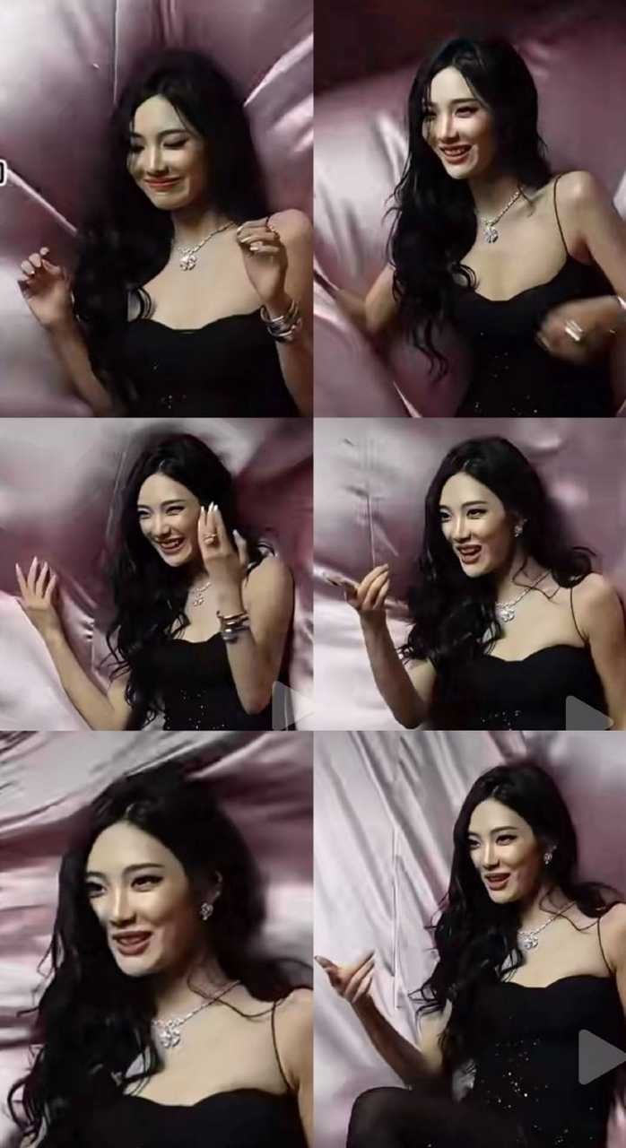 你的表情真的太浮夸 