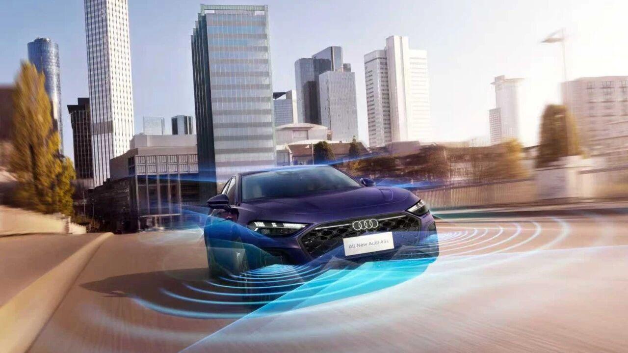 奥迪A5L乾崑智驾版上市，售价28.68万元。
奥迪A5L车长超过4.9米，轴距