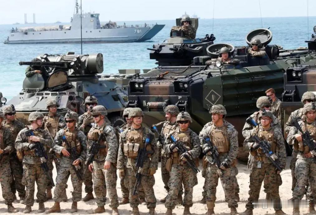 周末倒计时！美军战机已升空，伊朗国防部队进入全面战备状态。谈判桌下，双方都在磨刀