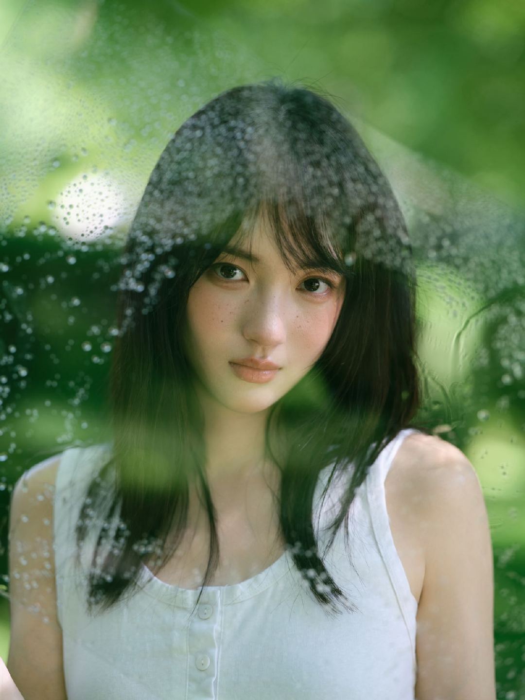 于正晒照为赵嘉敏庆生看到于正晒照为赵嘉敏庆生，真心替她开心。她本身性格温和讨喜，