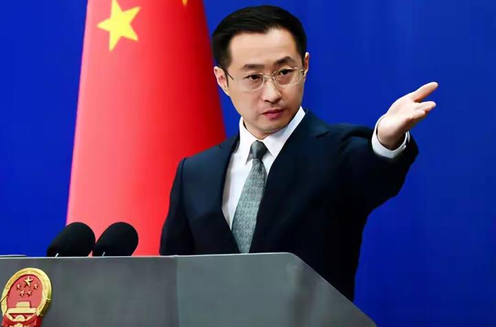 全网笑掉大牙！蒙古网友狂言请美军驻军，地缘常识匮乏到离谱。2026年6月20日，