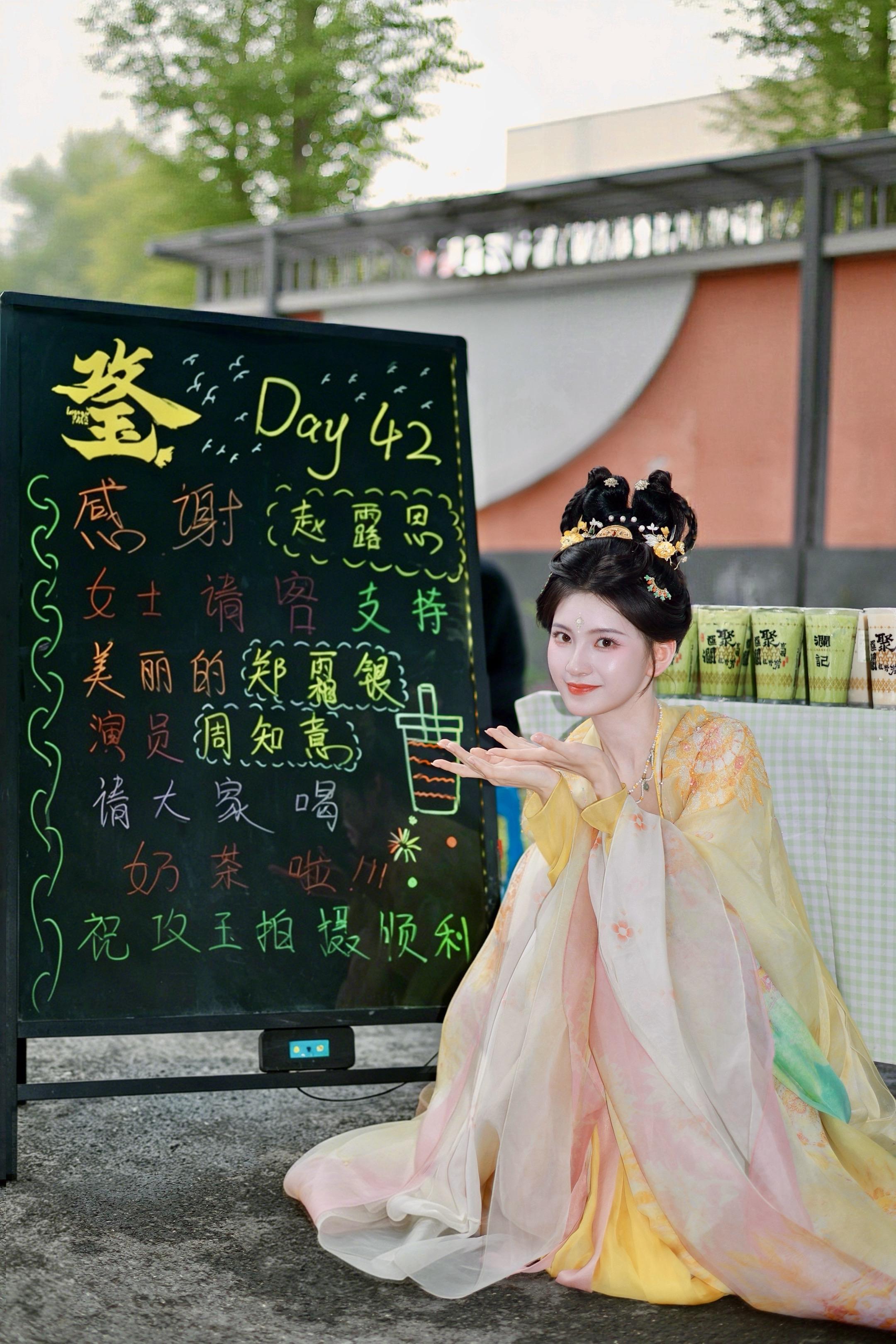 拍下幸福的瞬间，此刻我也站在幸福里