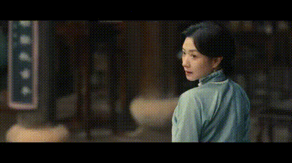 小说里大家闺秀就是万茜这样的吧 真的会被万茜的微表情戳死！ 你看她听丈夫说话时，