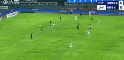 3:0，被追成3:3，成都蓉城这是直接将冠军塞到上海人手里。你要不要不管了反正我