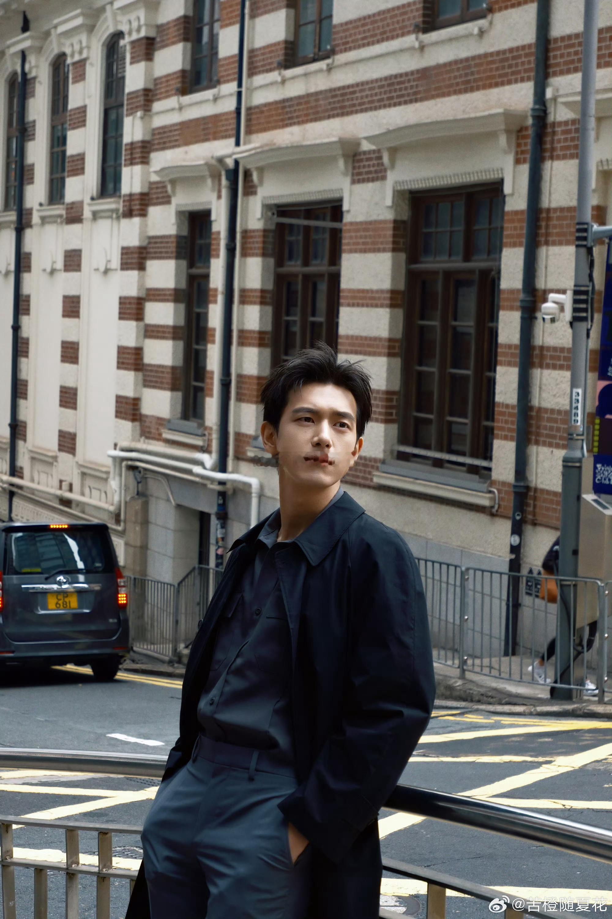 李现真的做到了又红又自由 李现活成了内娱独一份的模样，红得有实力有口碑，更守住了