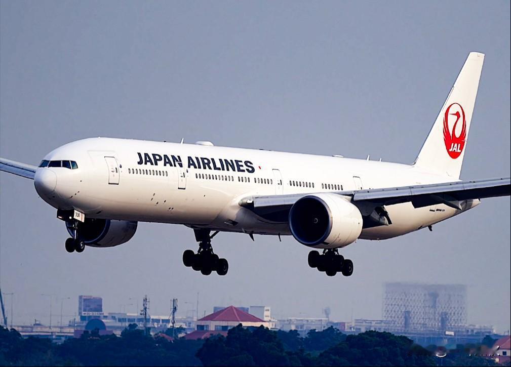 重磅消息，日本航班过境中国领空必须依法申请并缴费，免费时代正式终结！
7月1日起