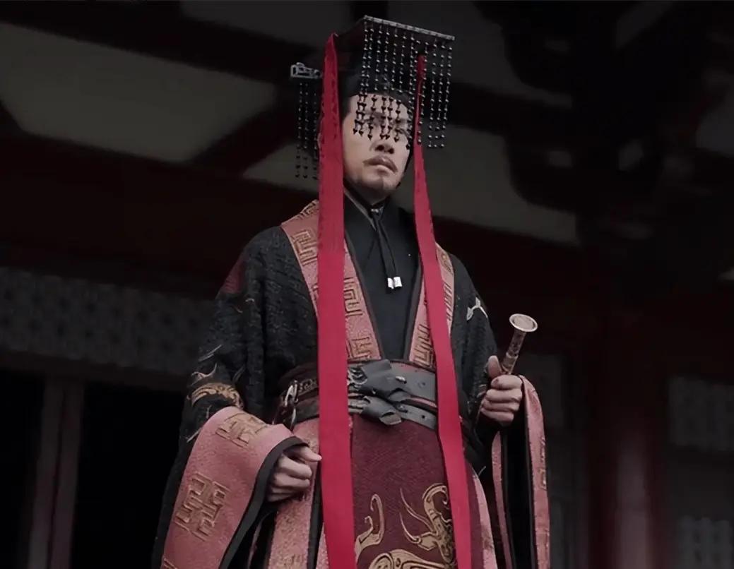 为何秦朝后世帝王表面重儒，实际重法？
熟悉历史的人都知道，秦朝是靠法家思想一统天