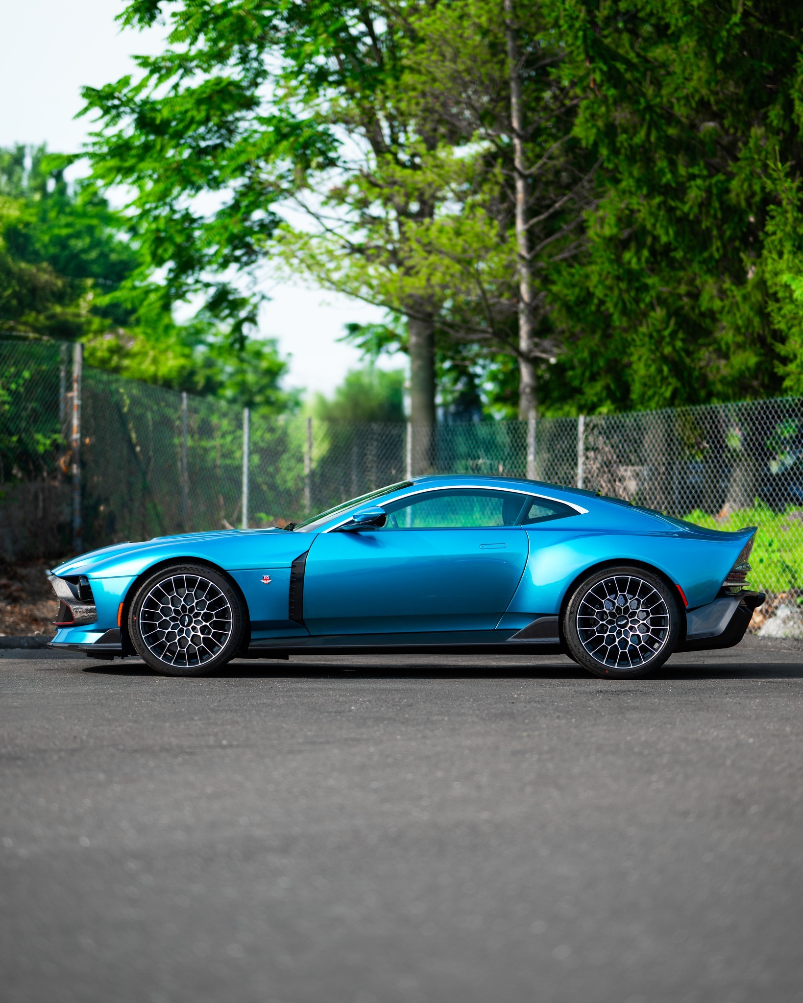 Aston Martin Valour#astonmartin##阿斯顿马丁##
