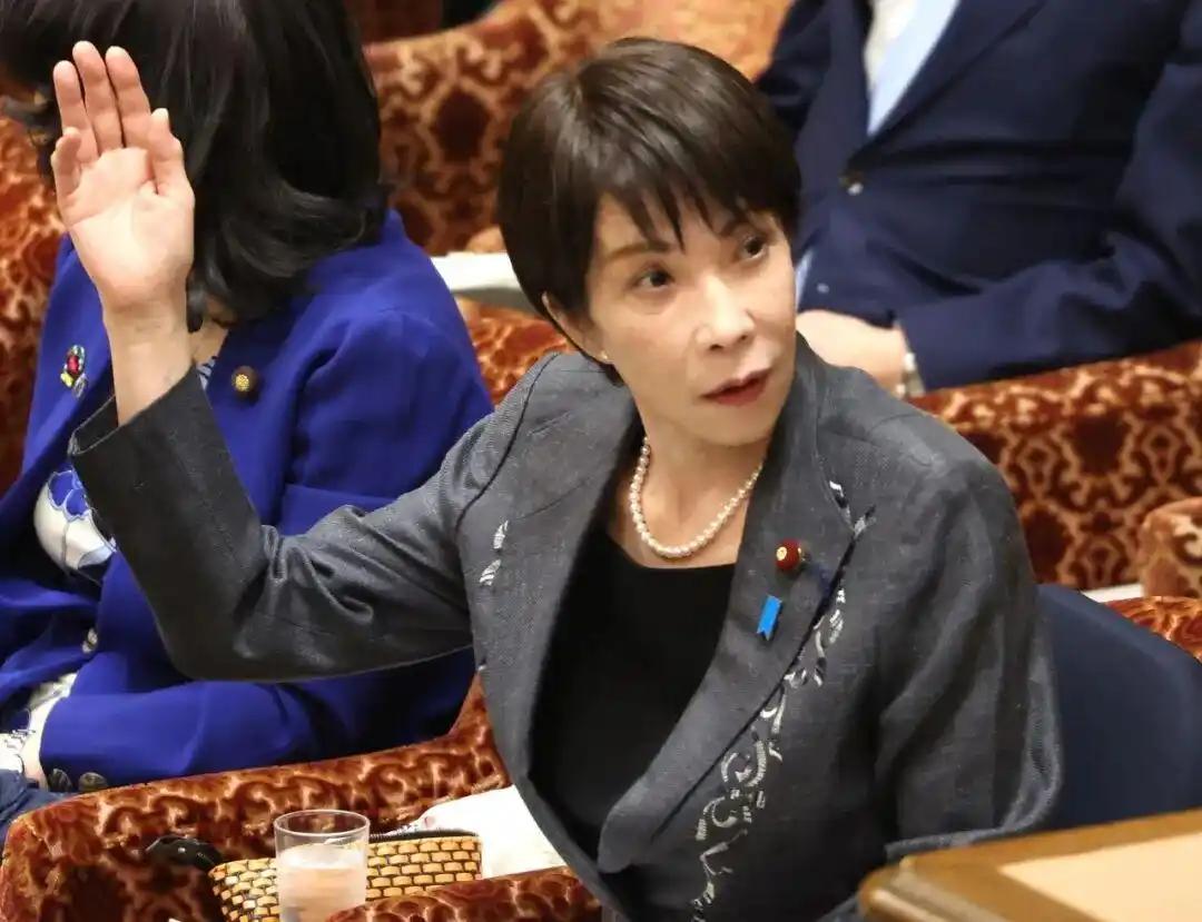 高市早苗亲自出来回应了！在俄罗斯总统普京登上南千叶群岛之后，8月13日，高市早苗