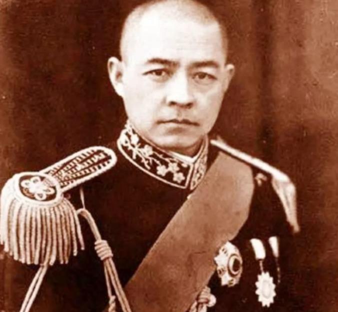 1938年，张自忠手下糟蹋了一个16岁的女孩，于是他命令所有士兵脱裤子检查，结果